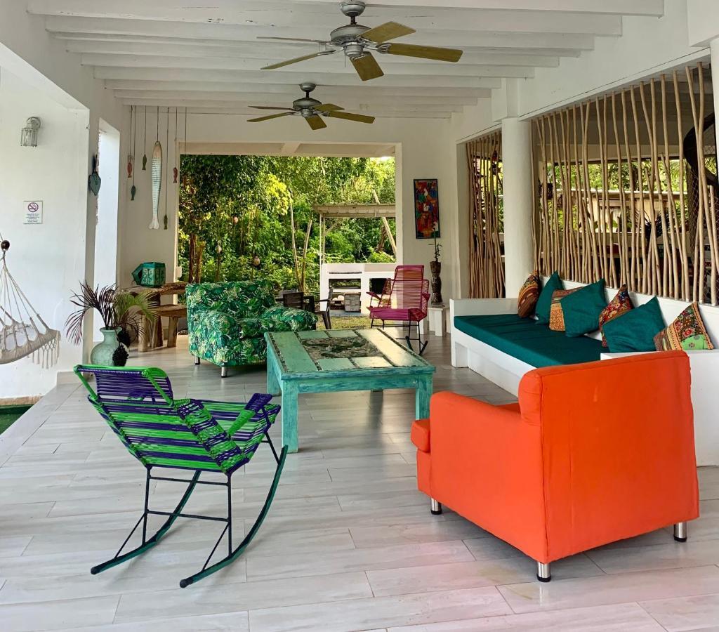 Casa De Las Flores Tropical San Andres  Exterior photo