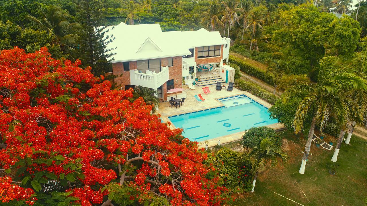Casa De Las Flores Tropical San Andres  Exterior photo