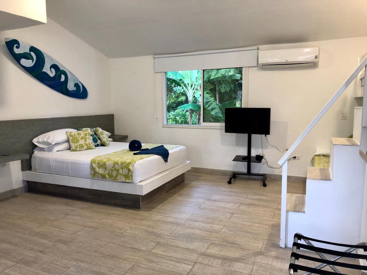 Casa De Las Flores Tropical San Andres  Exterior photo